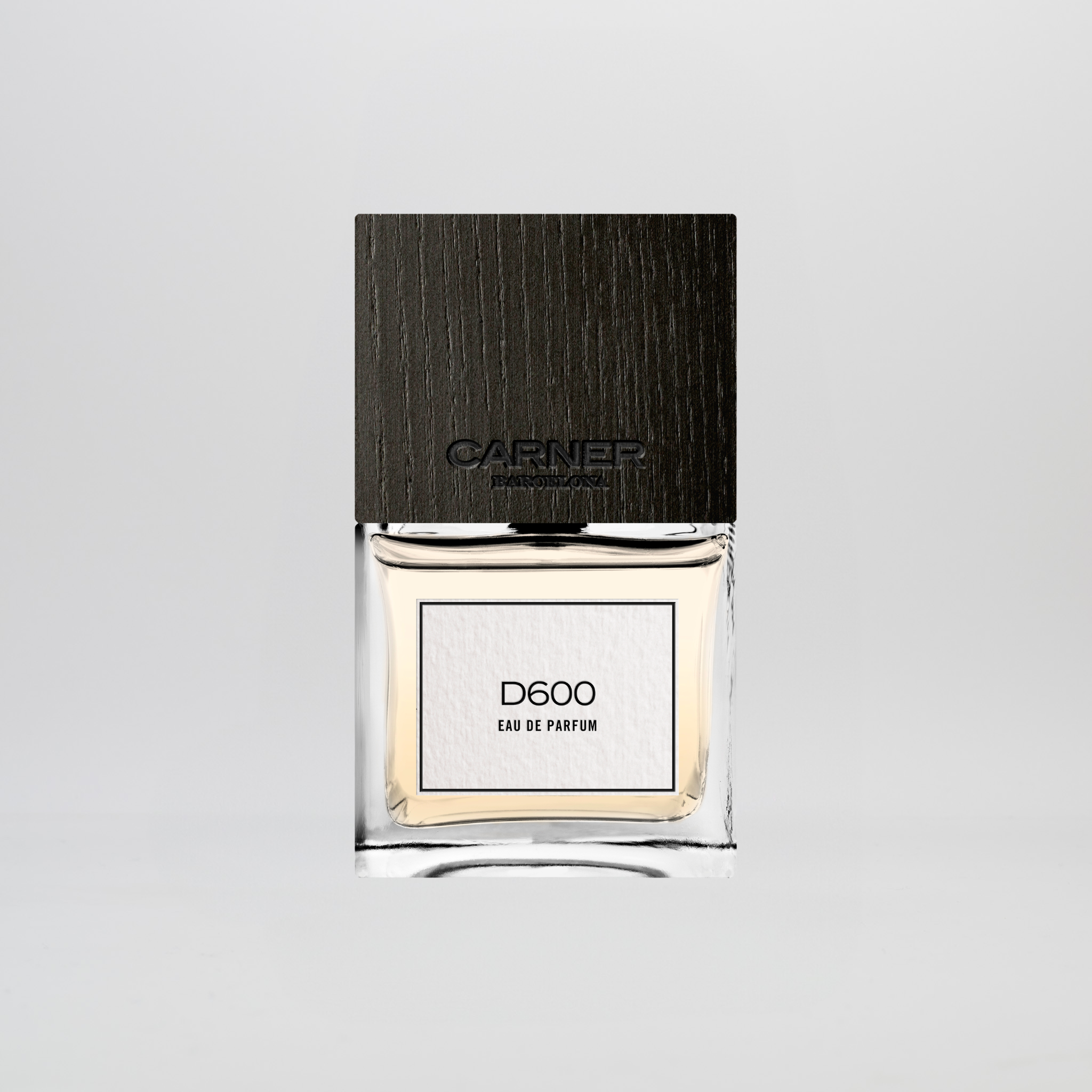 D600