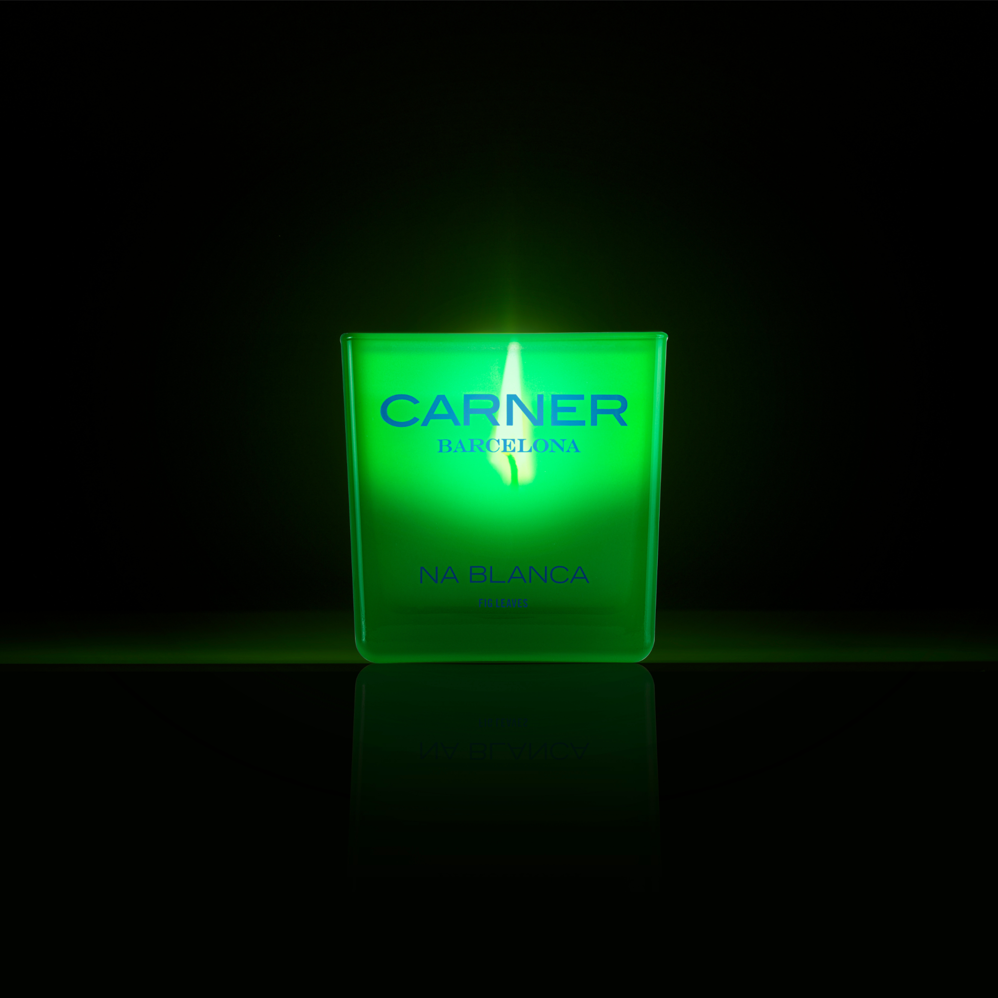 Na Blanca Candle